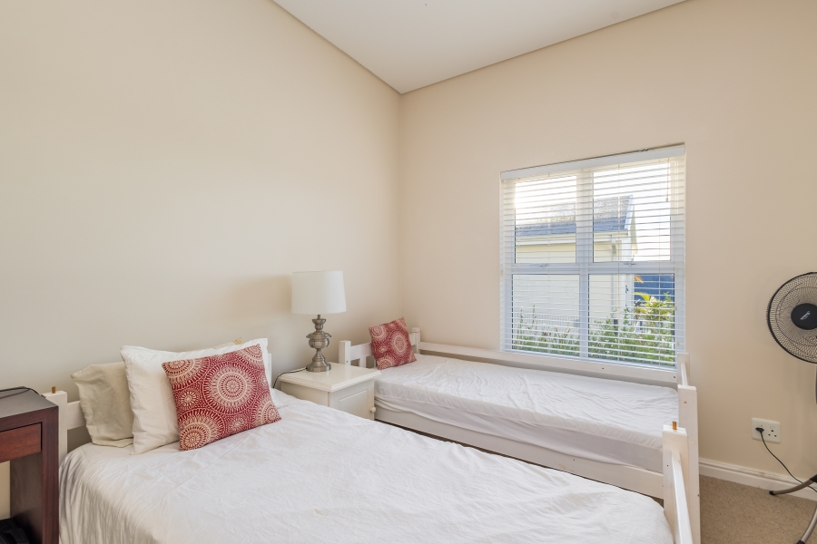 3 Bedroom Property for Sale in Baron View Western Cape